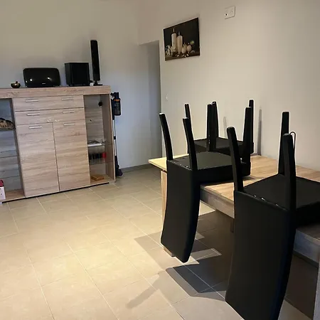 Chambre Triple Viviers Exterior foto